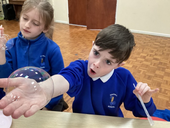 Bubble Bonanza - Another Super Science Session with Professor Lee